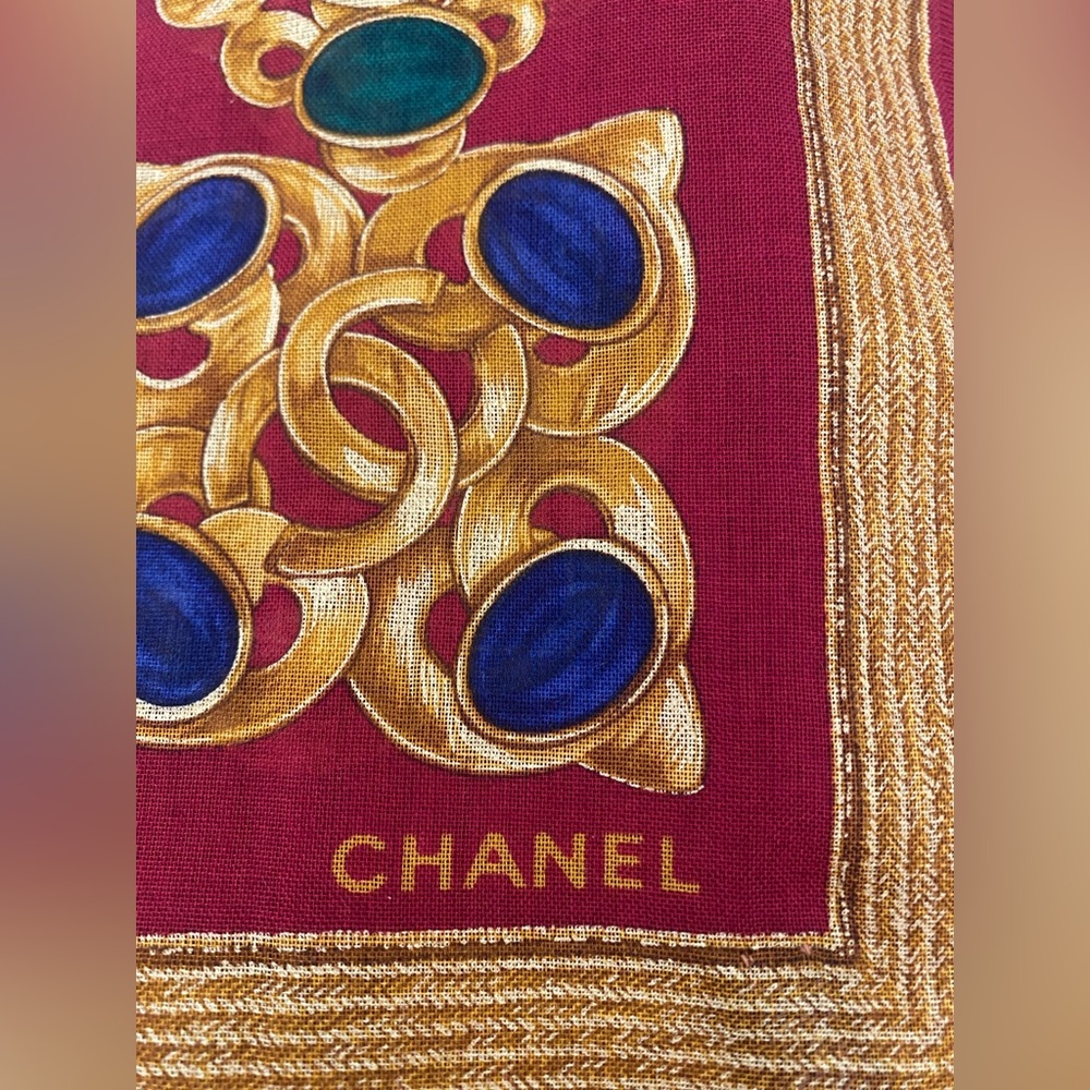 Authentic Chanel Scarf 🧣 - Picture 9 of 9